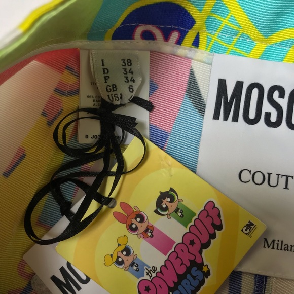 NWT MOSCHINO COUTURE MILANO FRESH PRINT Shorts - Picture 5 of 6